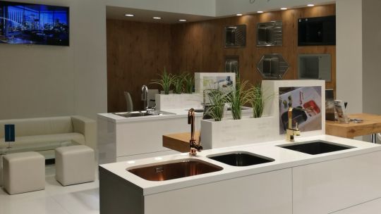ALveus podpultna korita na sejmu Living Kitchen